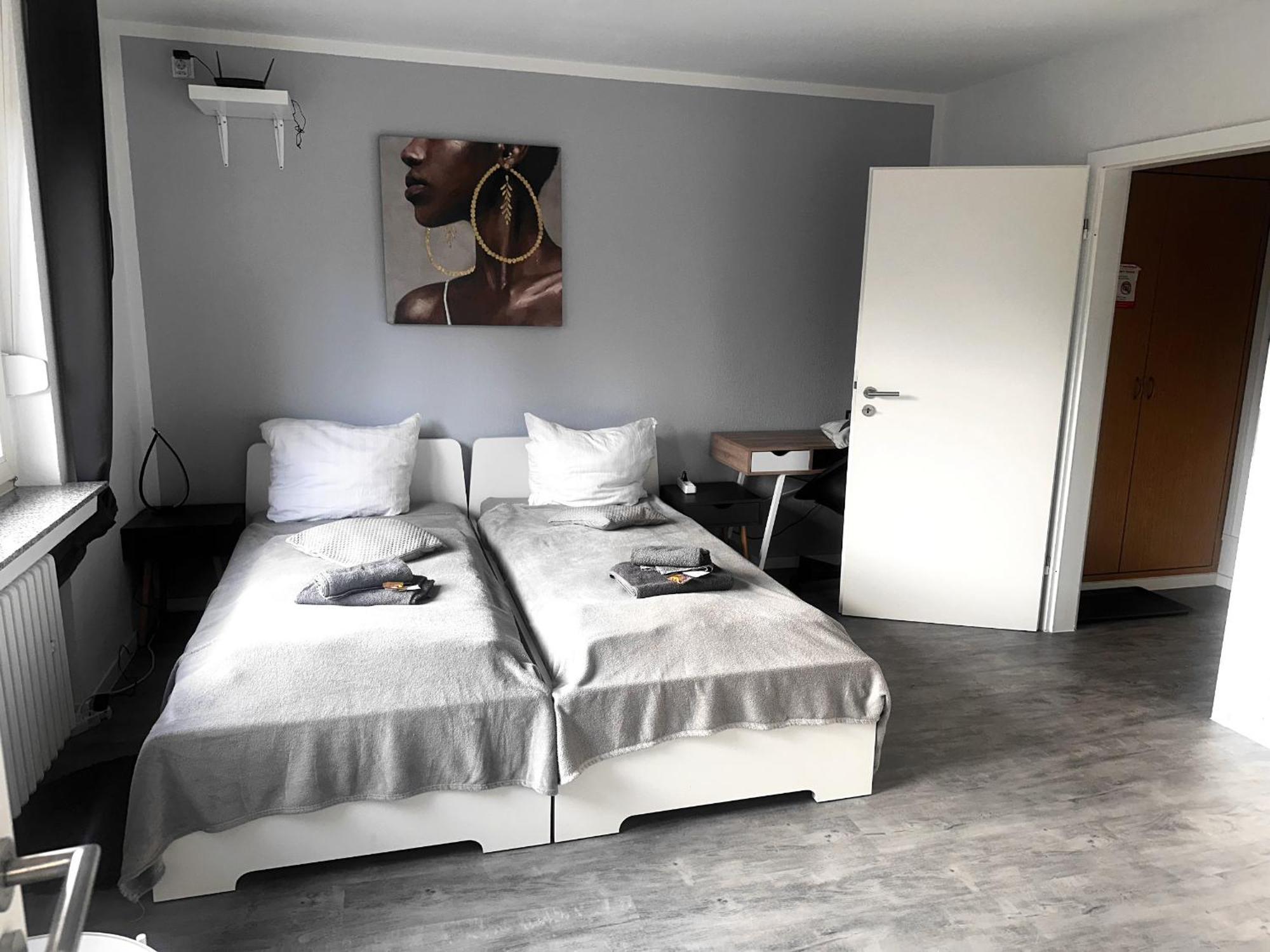 Vaz Apartments Essen, Kueche, Wlan, Tv, Netflix, Ca 15 Min Messe U Hbf Экстерьер фото